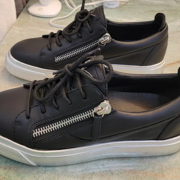 Giuseppe Zanotti Black and Silver Low-Top Sneakers